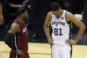 最新NBA雄鹿对勇士jrs直播_最新NBA雄鹿对勇士jrs直播在线观看_免费看直播